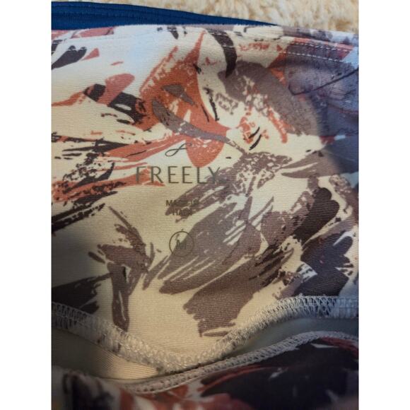 Girls Athletic Activewear Clothes leggings shirts lot size M 7-8 - Picture 4 of 10